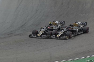 Magnussen blâme Grosjean pour le nouveau contact en course