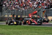 Le choix qui divise : qui est le meilleur entre Verstappen et Hamilton ?