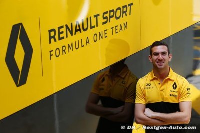 Latifi a apprécié ses tours au volant de la RS17