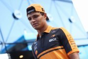 Norris défend sa fidélité à McLaren, Piastri ironise sur les clauses de sortie !