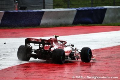 Giovinazzi pénalisé sur la grille en Styrie, Grosjean part des stands