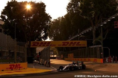 FP1 & FP2 - Singapore GP report: Mercedes