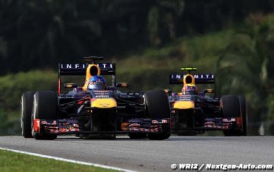 Red Bull scraps team orders after affair