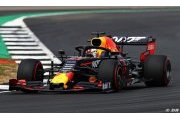 Verstappen est heureux de voir les progrès de Red Bull