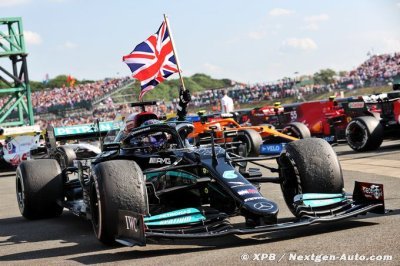 La F1, la FIA et Mercedes dénoncent les attaques racistes contre Hamilton