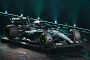 Photos - Mercedes F1 : Présentation de l'équipe et livrée de la W16