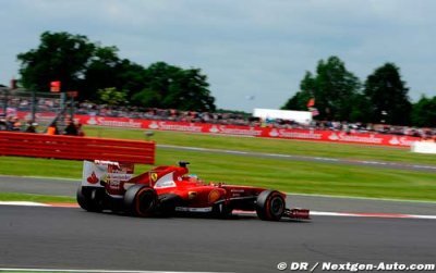 Alonso en quête de réponses sur la forme de Ferrari
