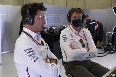 Wolff ’commence à lutter contre la fatigue’ en cette rude saison de F1