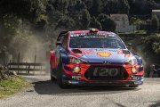 Neuville arrache la victoire à Evans en Corse