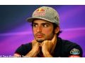 Sainz denies announcing Ferrari engine deal