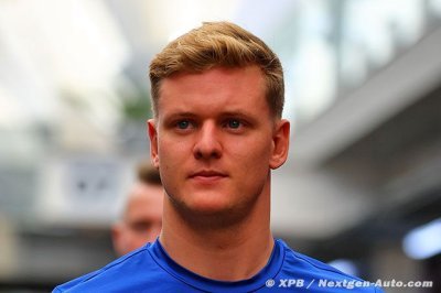 Schumacher impatient de disputer la course ’spectaculaire’ d’Abu Dhabi