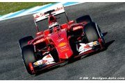Photographer notices new Ferrari paint for 2015