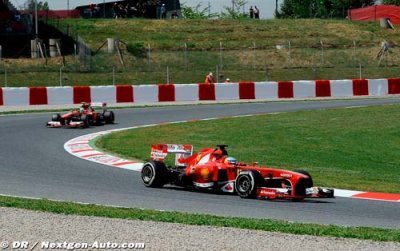 Alonso dominates in Spain to win in front of home crowd