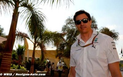Wolff salue la sportivité de Rosberg