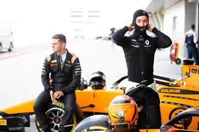 Hubert, Zhou et Aitken commencent la saison dans les points