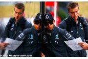 Hamilton a perdu trop de temps dans les stands