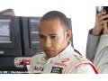 Hamilton defiant after criticism in drivers' briefing