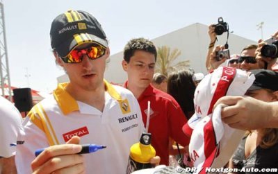 Ferrari travel solution no hint about future - Kubica