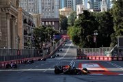 Verstappen est heureux d'une 'bonne course' malgré une défaite pour 2 dixièmes