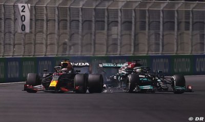 ‘La F1 est assez dangereuse’&nbsp;: Hakkinen inquiet avant le duel final
