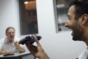 Ricciardo va piloter la NASCAR de Dale Earnhardt à Austin