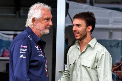 Alpine F1&nbsp;: Gasly salue le ’vrai leader’ Briatore et leurs ’liens solides’