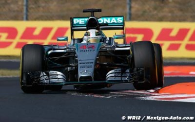 Monza, FP2: Hamilton quickest again but Rosberg closes in