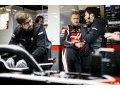 Komatsu explique les différences entre Magnussen et Grosjean en F1