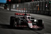 Ocon under pressure as Bearman leads Haas charge