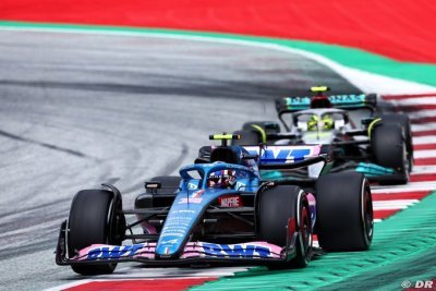 Ocon espère que les évolutions mettront Alpine F1 dans la bataille avec Mercedes