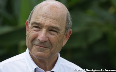 Peter Sauber makes rare F1 visit