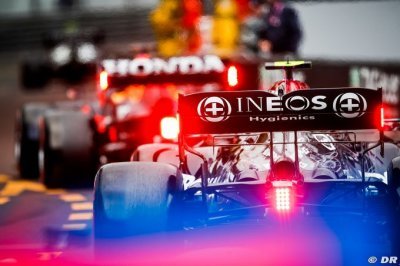 No Hamilton ’games’ in title fight - Verstappen snr