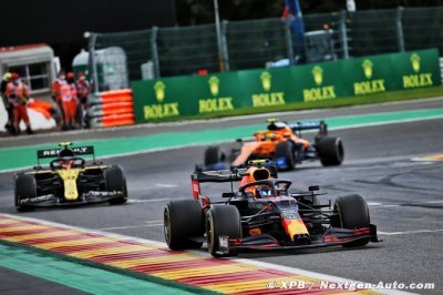 Albon frustré par le choix stratégique de Red Bull