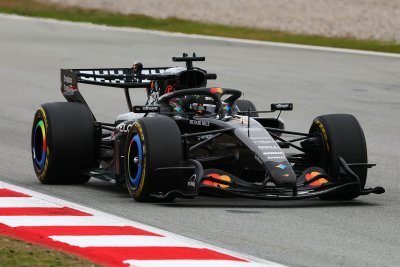McLaren F1 communique son programme pour Bahreïn, avec une journée en plus