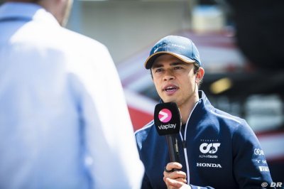 De Vries comprend les spéculations sur son avenir à cause de ses erreurs