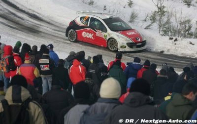 Oliveira impresses team boss Stohl
