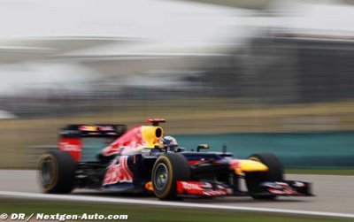 Webber s’en sort mieux que Vettel selon Dumont