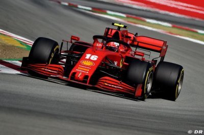 Danner slams Leclerc for driving without seatbelts