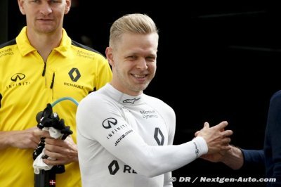 Moss says Magnussen ’refreshingly different’