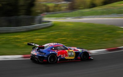 Verstappen pénalisé au Nürburgring, la remontée s’annonce explosive&nbsp;!