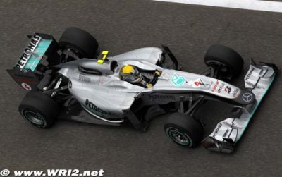 Rosberg progresse avec Mercedes