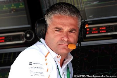 De Ferran&nbsp;: Il faudra un moment pour restructurer McLaren