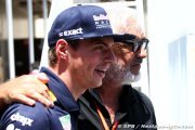'Ça coûtera cher à Alpine' : Verstappen ne baissera pas son salaire pour Briatore