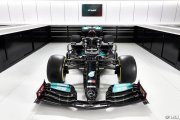 Pas de shakedown pour Mercedes F1 qui dévoile les vraies photos de sa W12