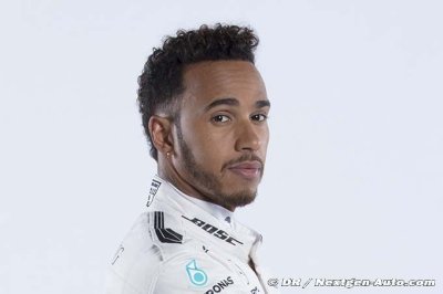 Hamilton&nbsp;: la F1 doit lever les restrictions sur les réseaux sociaux