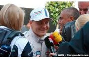 Bottas se voit sur le podium d'Interlagos