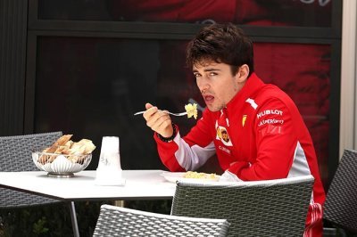 Leclerc prêt à se mettre au service de Vettel si on lui demande