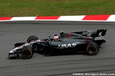Alonso traite Magnussen d’idiot, Haas lui répond