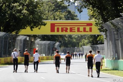 McLaren traverse ’un moment difficile’ avant la reprise de la F1