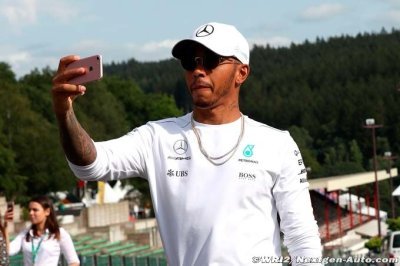 No Hamilton contract talks this season - Wolff